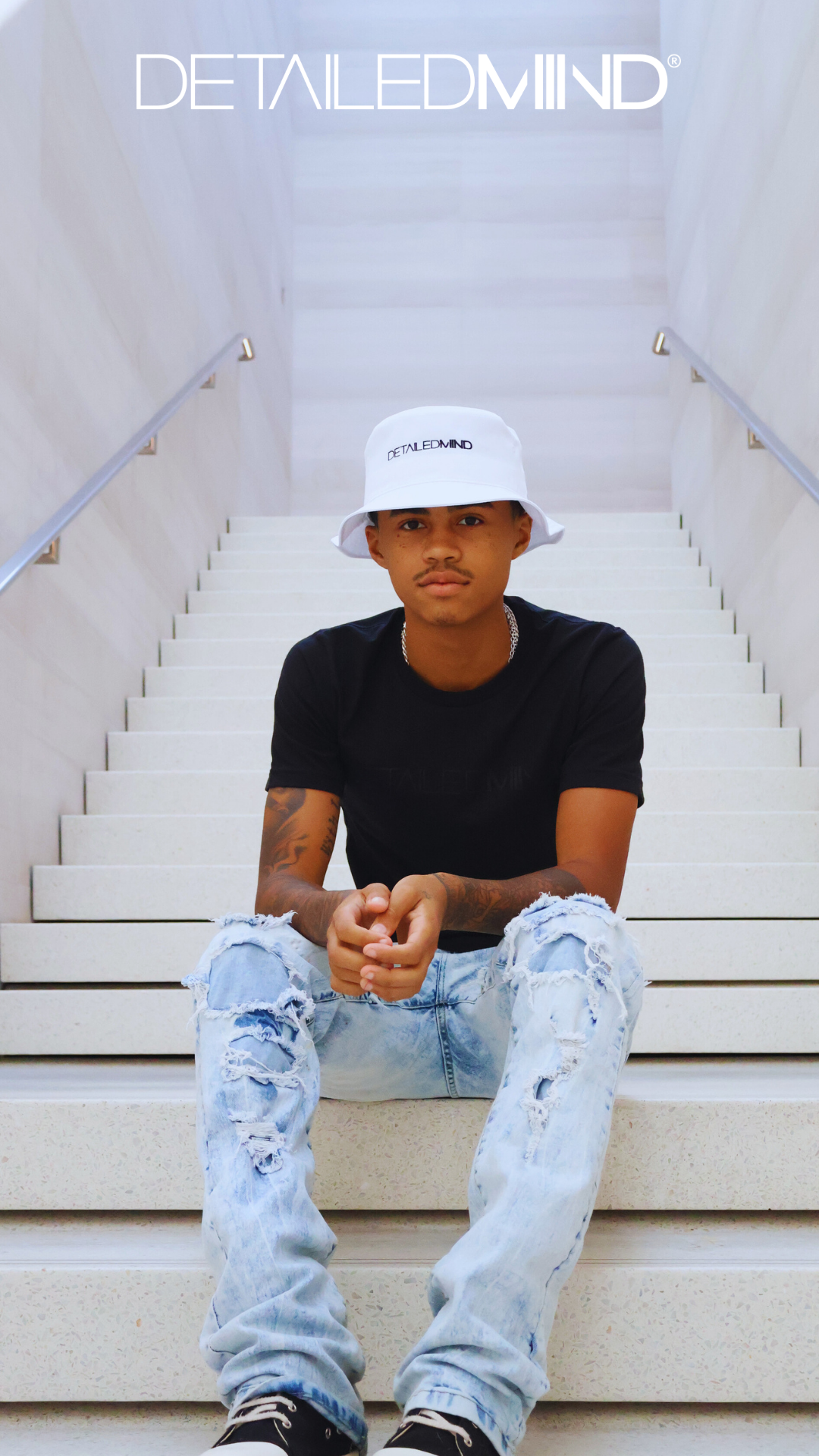 DETAILEDMIND® BUCKET HAT |BLANCO|