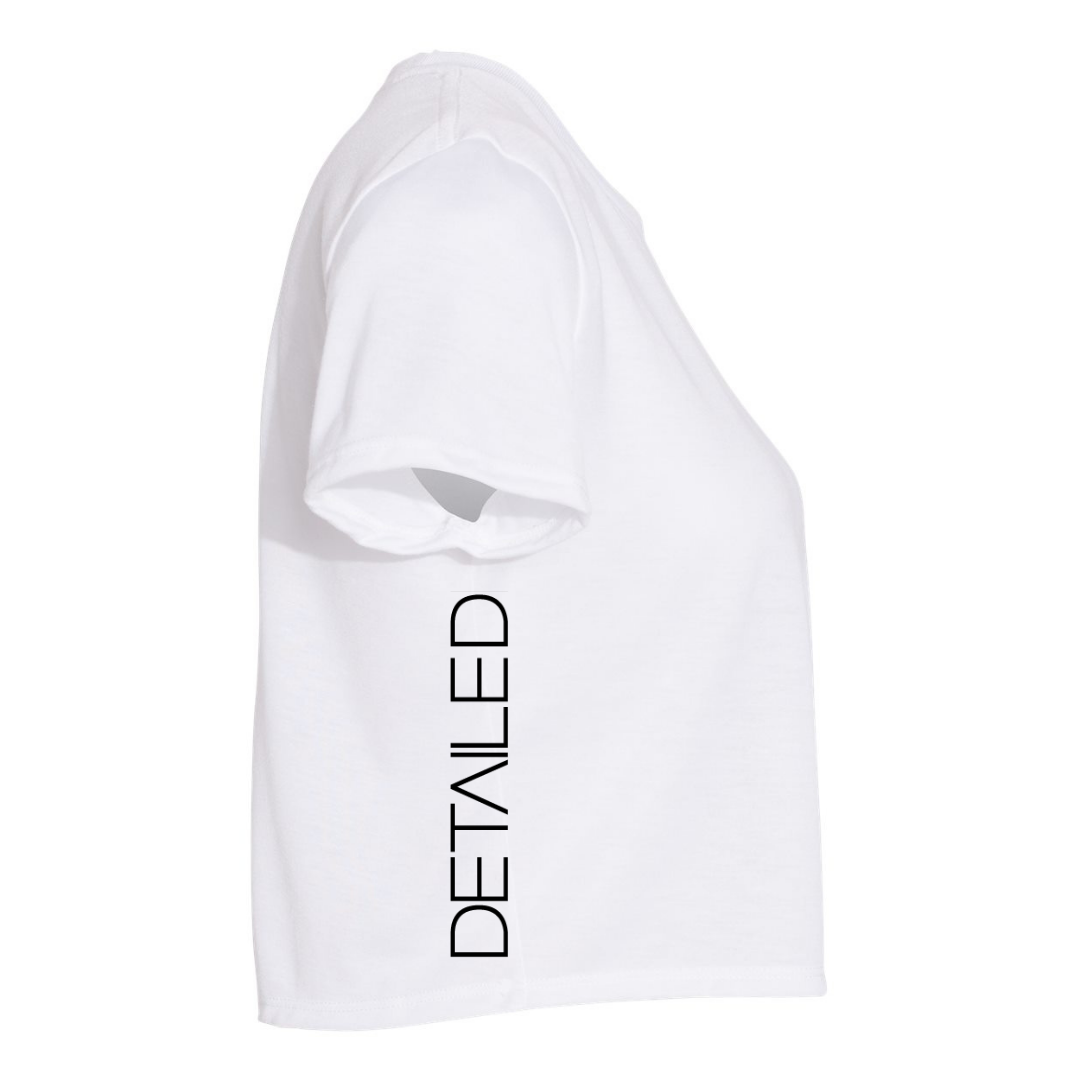 DETΛILED𝗠𝗜𝗡𝗗®  CROP TOP SIDE LOGO |WHITE|